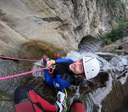 Canyoning naturel dans les Pyrénées Orientales